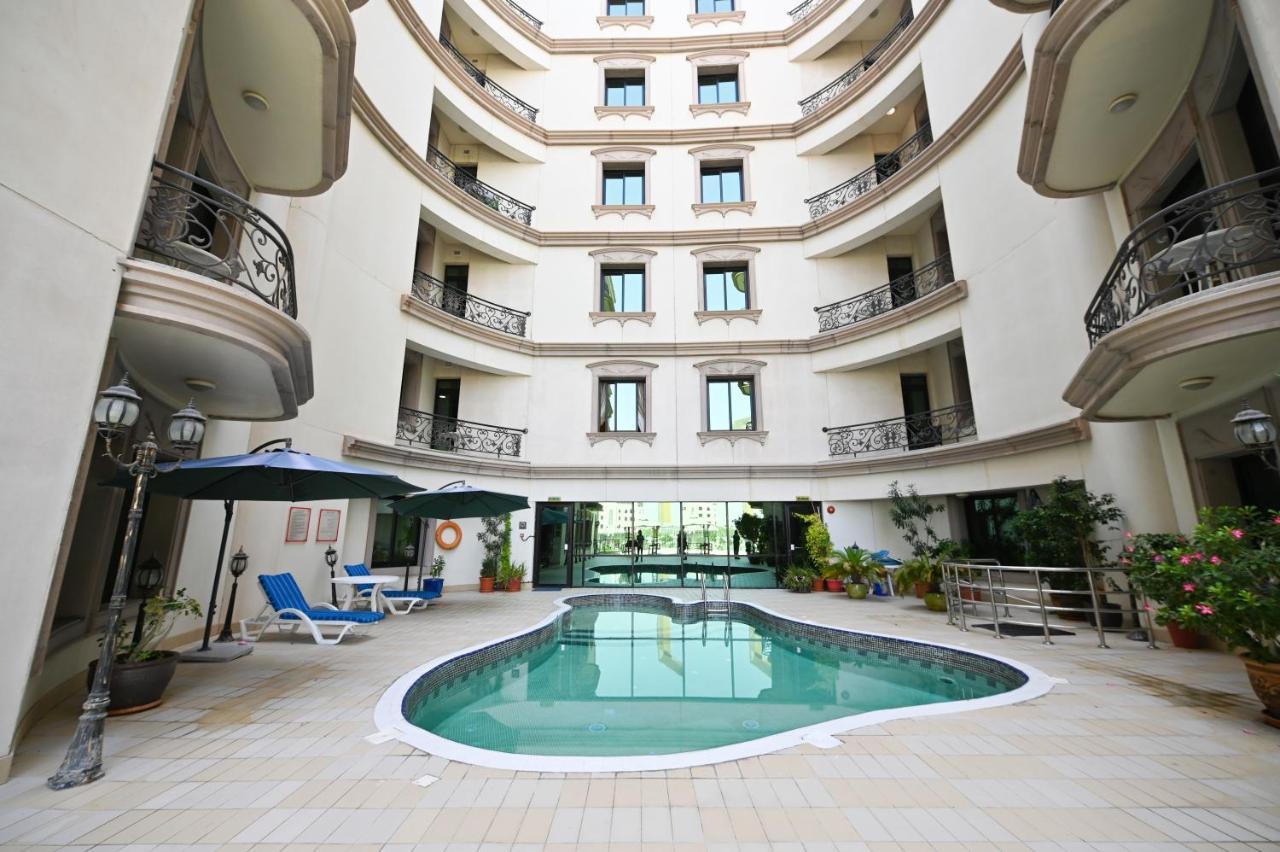 דובאי Al Waleed Holiday Homes מראה חיצוני תמונה